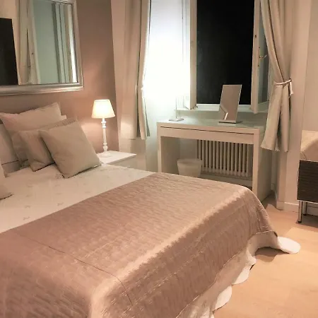Modern * Como